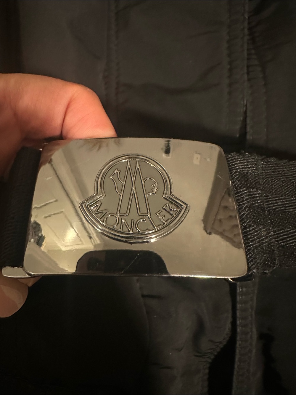 Authentic Moncler coat - Picture 4 of 8